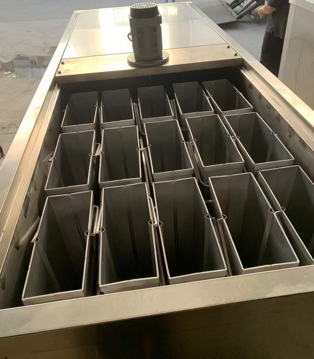 Przemysłowa maszyna do produkc – Block Ice Machine 1 Ton recenzja i cena